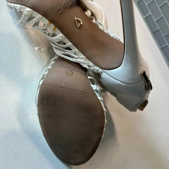 Thalia Sodi White Heels Size 10 4 Inch - Picture 10 of 10